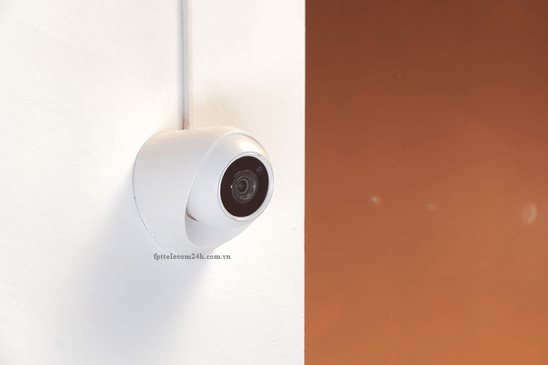 camera fpt trong nhà